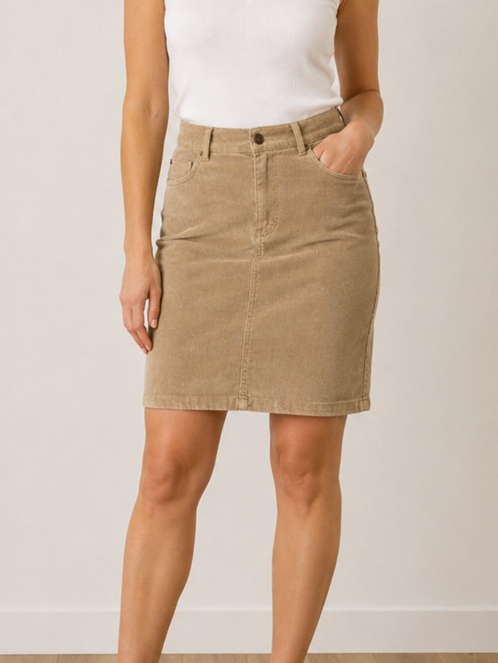 Zara Basic Tan Corduroy Pencil Skirt Size Medium Stretch Cotton Knee Length